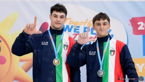 podium app sfe09433 copia simone ferraro ph